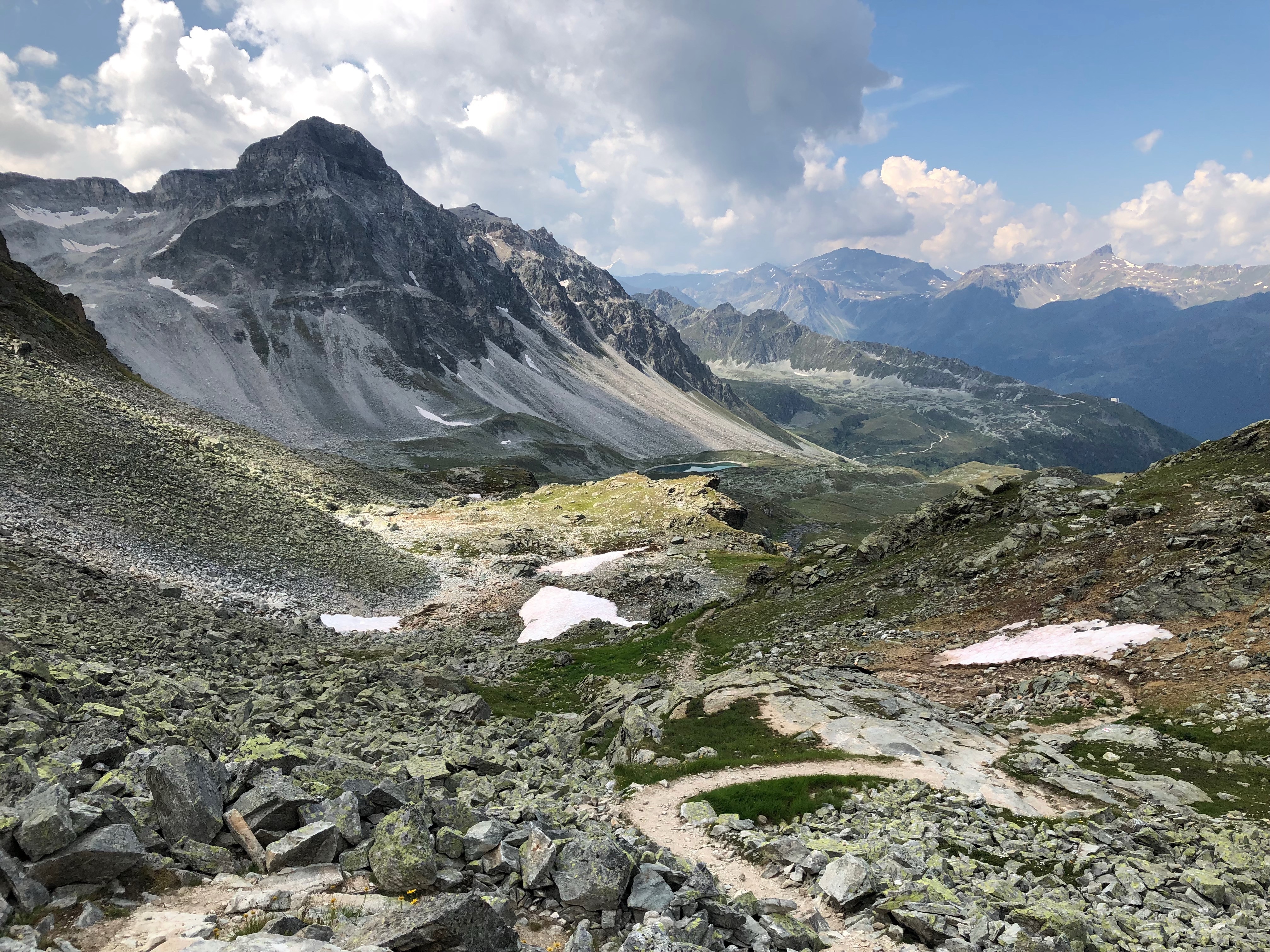 The approach to the Meidpass. Look how high we’ve climbed!