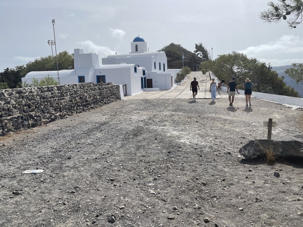 There are bathrooms here, on the north side of the church.