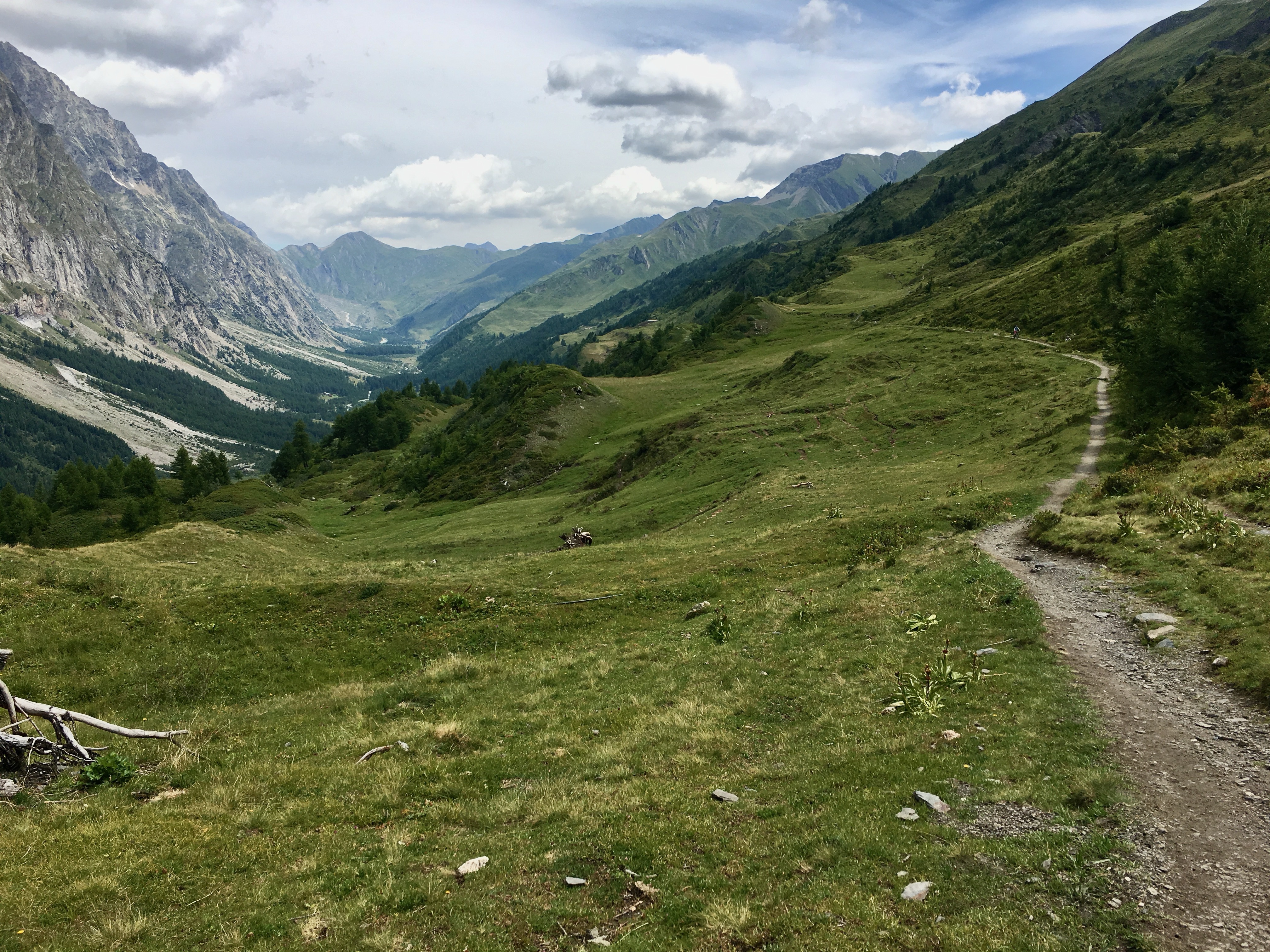 The balcony trail contours around the hillsides. This makes it look flatter than it really is.