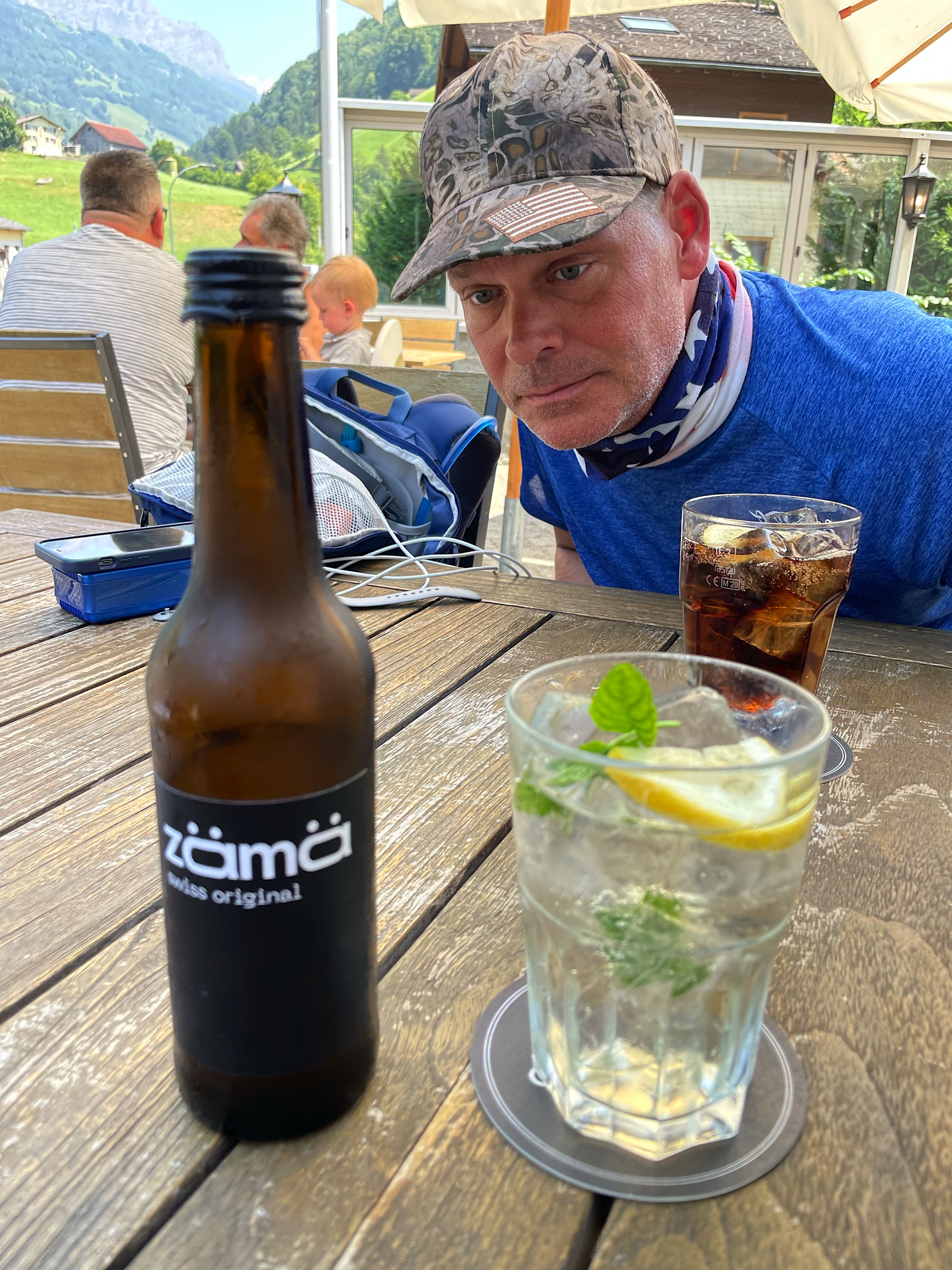 I tried a local soft drink called Zämå, which we’d seen for sale in other places. It was delicious, very light and herbal, and I quickly decided it would be my drink of choice thereafter. Sadly, I never saw it again!