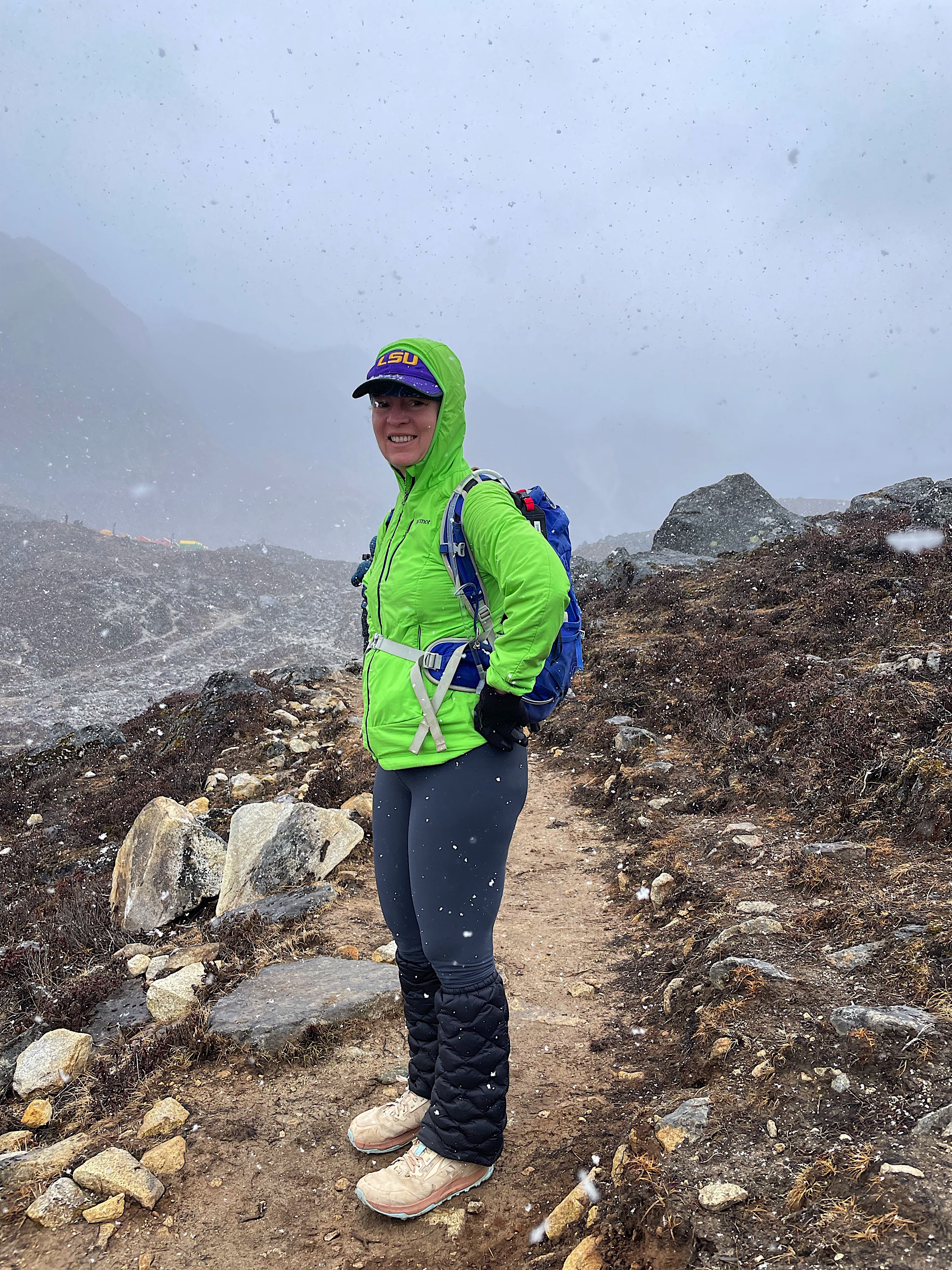 Southern girls don’t expect snow on May 4!