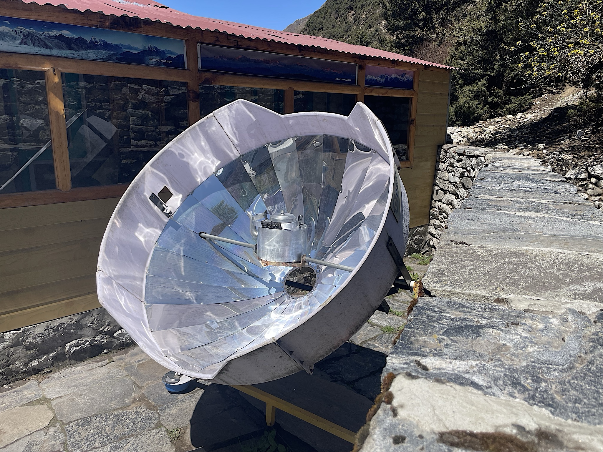 A smart way to heat water without using gas.